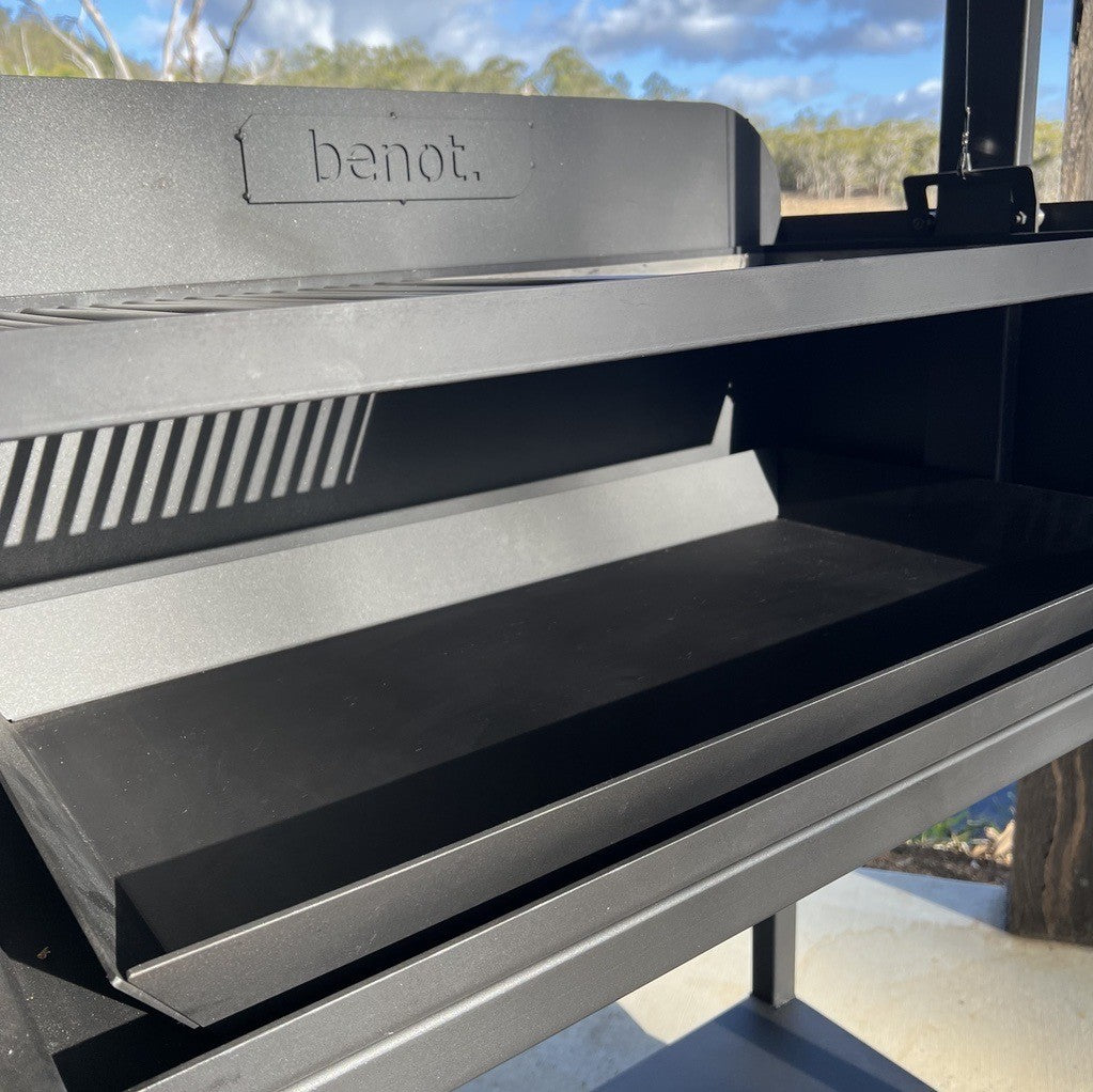 Australian Made Argentine Parrilla BBQ Charcoal Grill