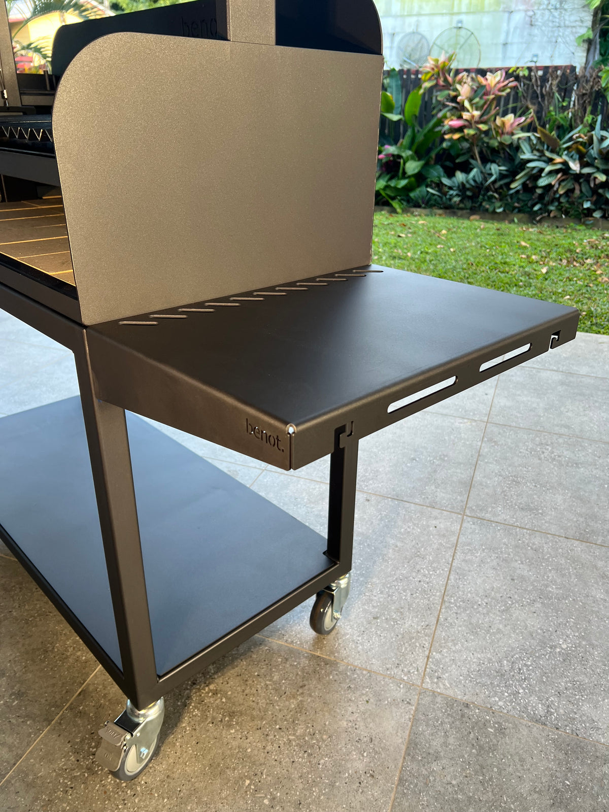 Parrilla Side Table