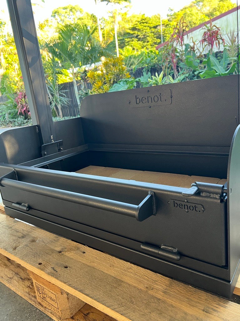 800 Series Built-In/Benchtop Parrilla with Front Door