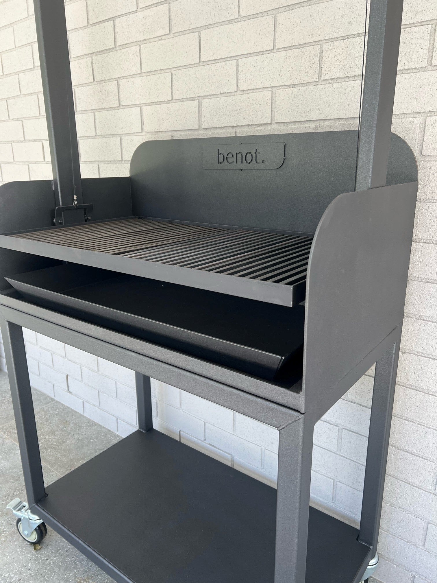 Australian Made Argentine Parrilla BBQ Charcoal Grill 