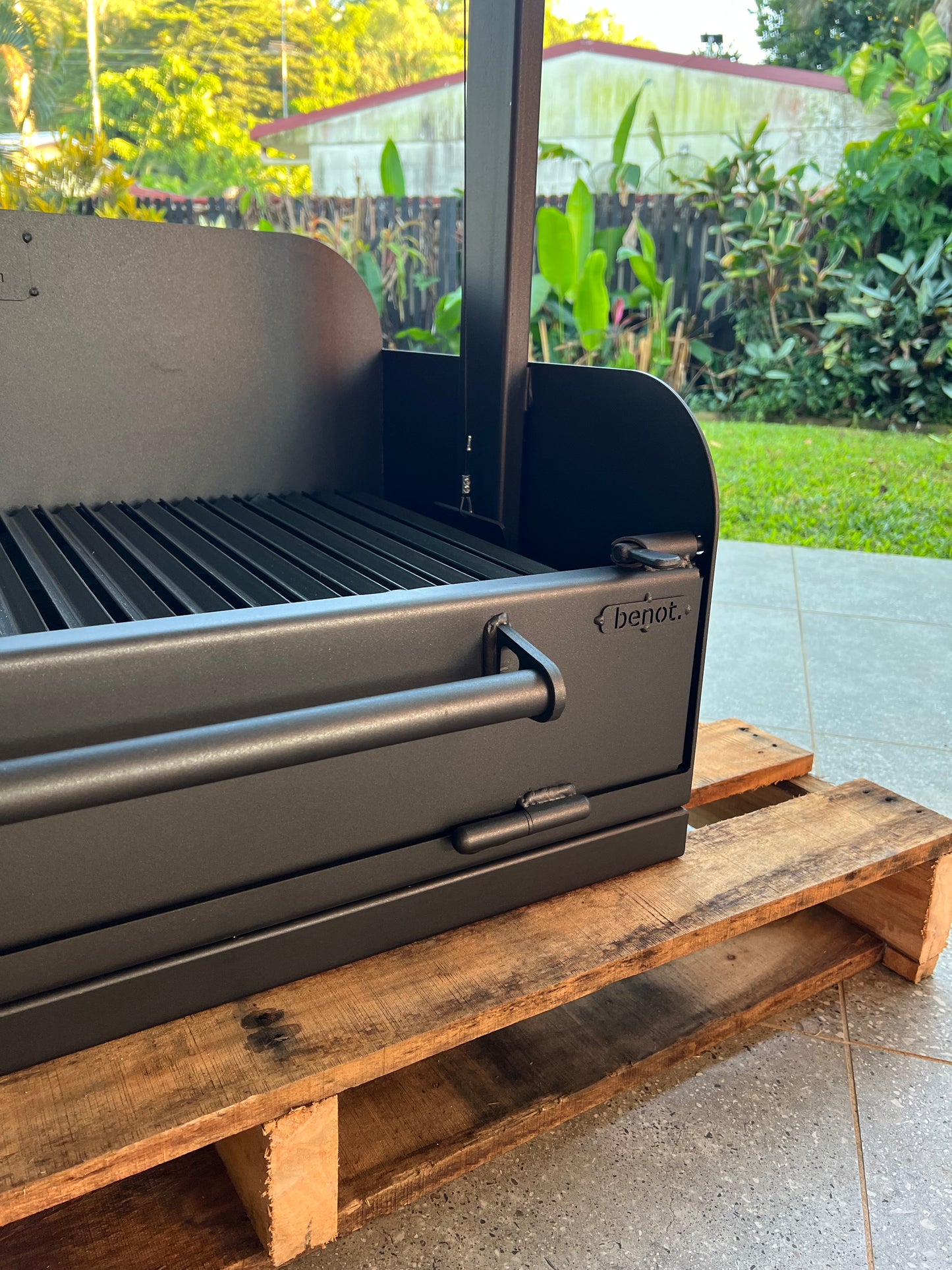 Benot 800 Series Built-In/Benchtop Parrilla with Door